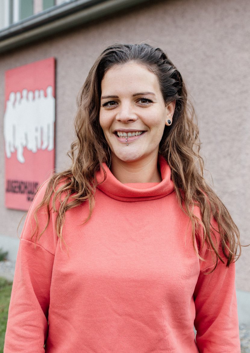 cropped-Juha_Team_2019-026-1.jpg